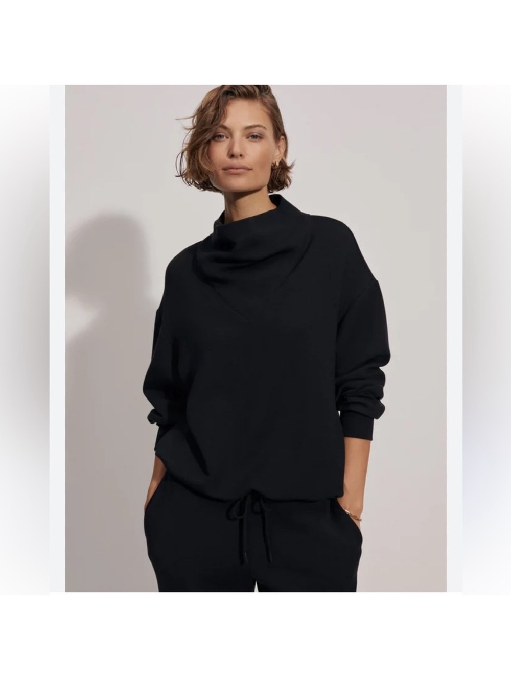Varley Betsy Double Soft Black pullover small